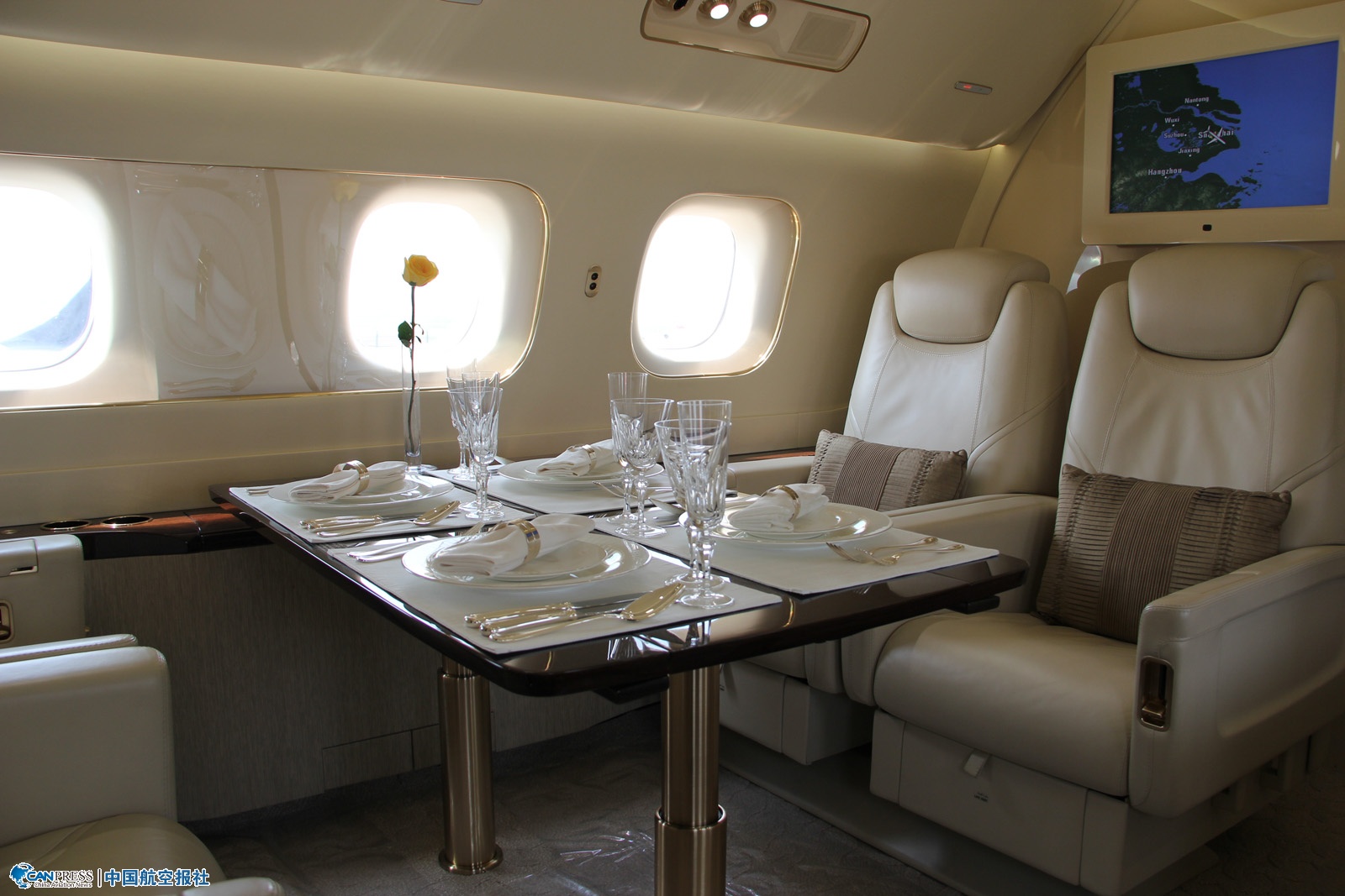 ���͵ϡ����u��1000�Ȳ�