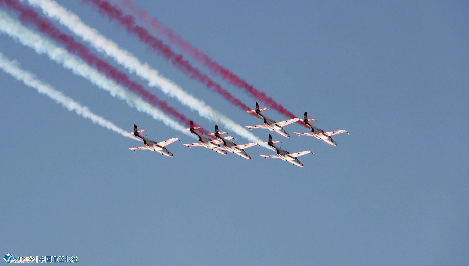 ���C���M(j��n)�о��ʵ��w�б���